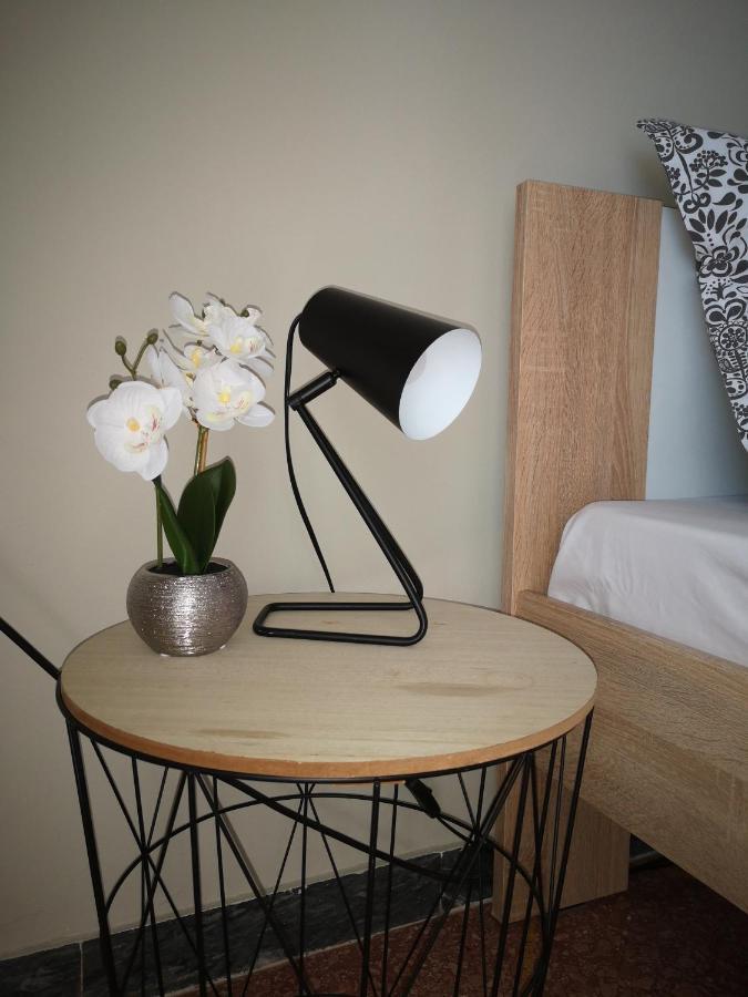 Sea&Sun Glyfada Apartment Athens Ngoại thất bức ảnh