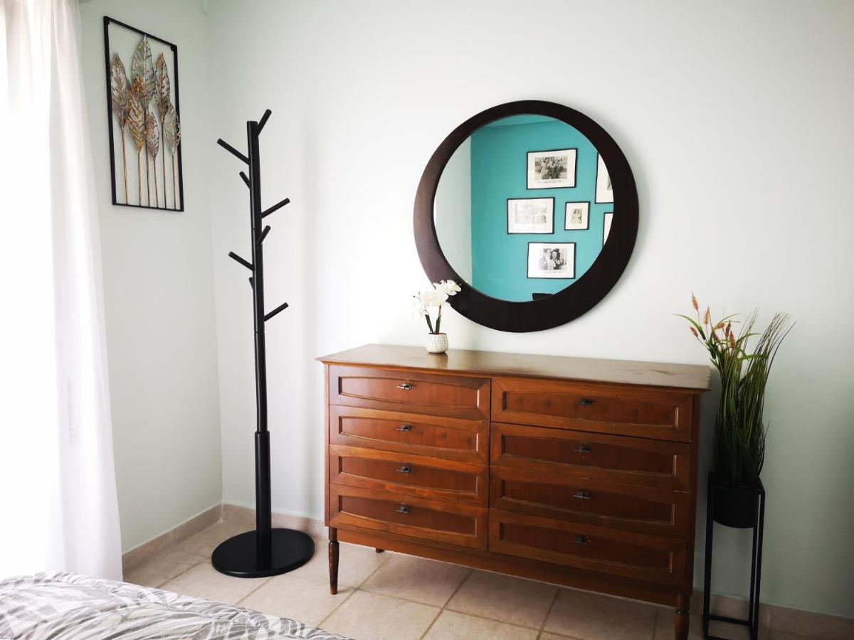 Sea&Sun Glyfada Apartment Athens Ngoại thất bức ảnh